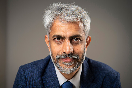 leeds university business photo